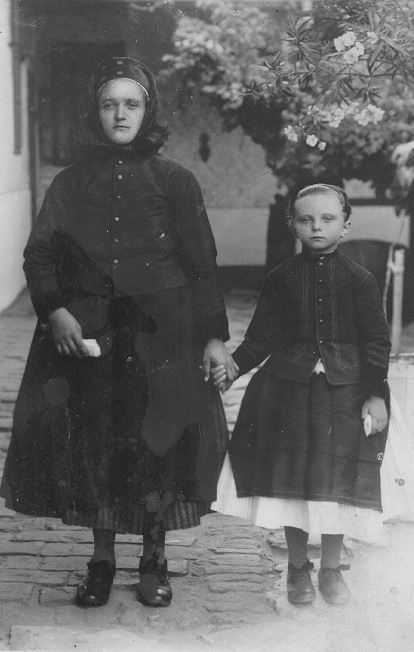 Barbara Janson und Tochter 1936